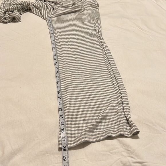 NWT Forever 21 szS Adjustable straps faux wrap high waisted grey white jumpsuit - Picture 10 of 12